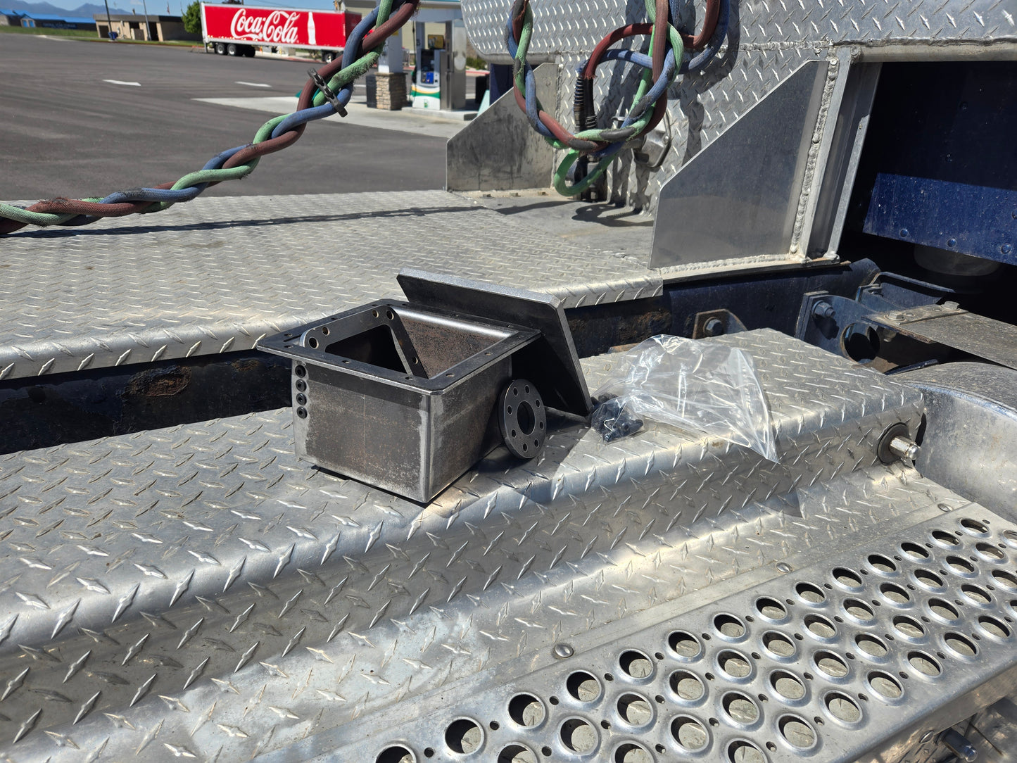 Sub Floor Twinstick Mounting Box